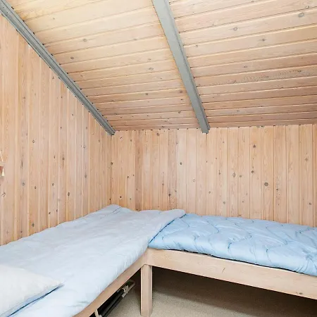 Three-bedroom Holiday In Rodby 33
