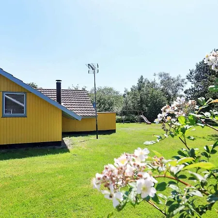 Three-bedroom Holiday In Rodby 33 Kramnitse